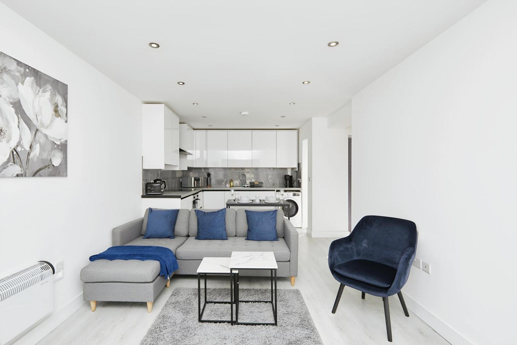 Modern Home In Derby City Centre - Free Gated Parking Buitenkant foto
