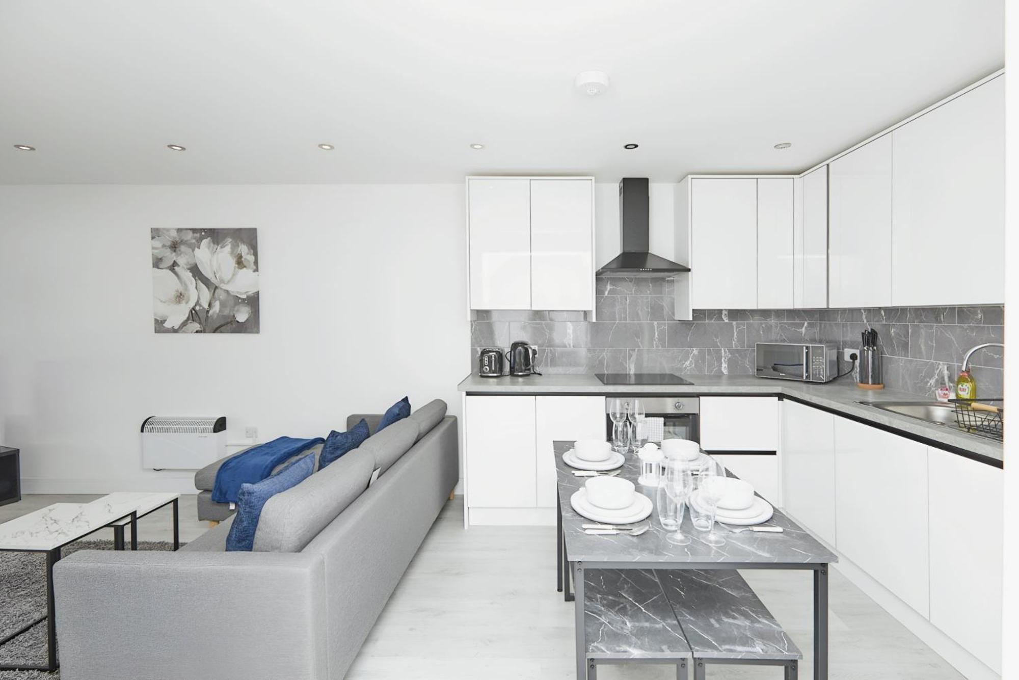 Modern Home In Derby City Centre - Free Gated Parking Buitenkant foto