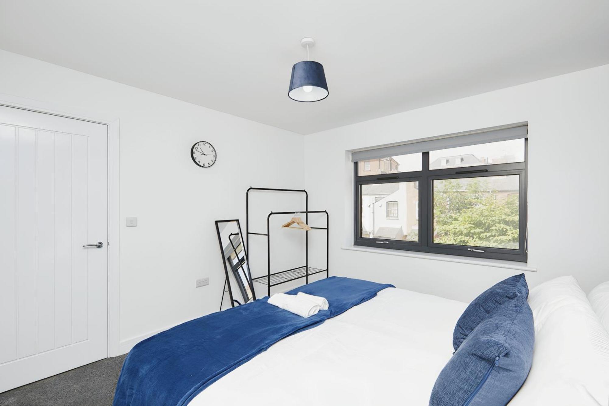 Modern Home In Derby City Centre - Free Gated Parking Buitenkant foto