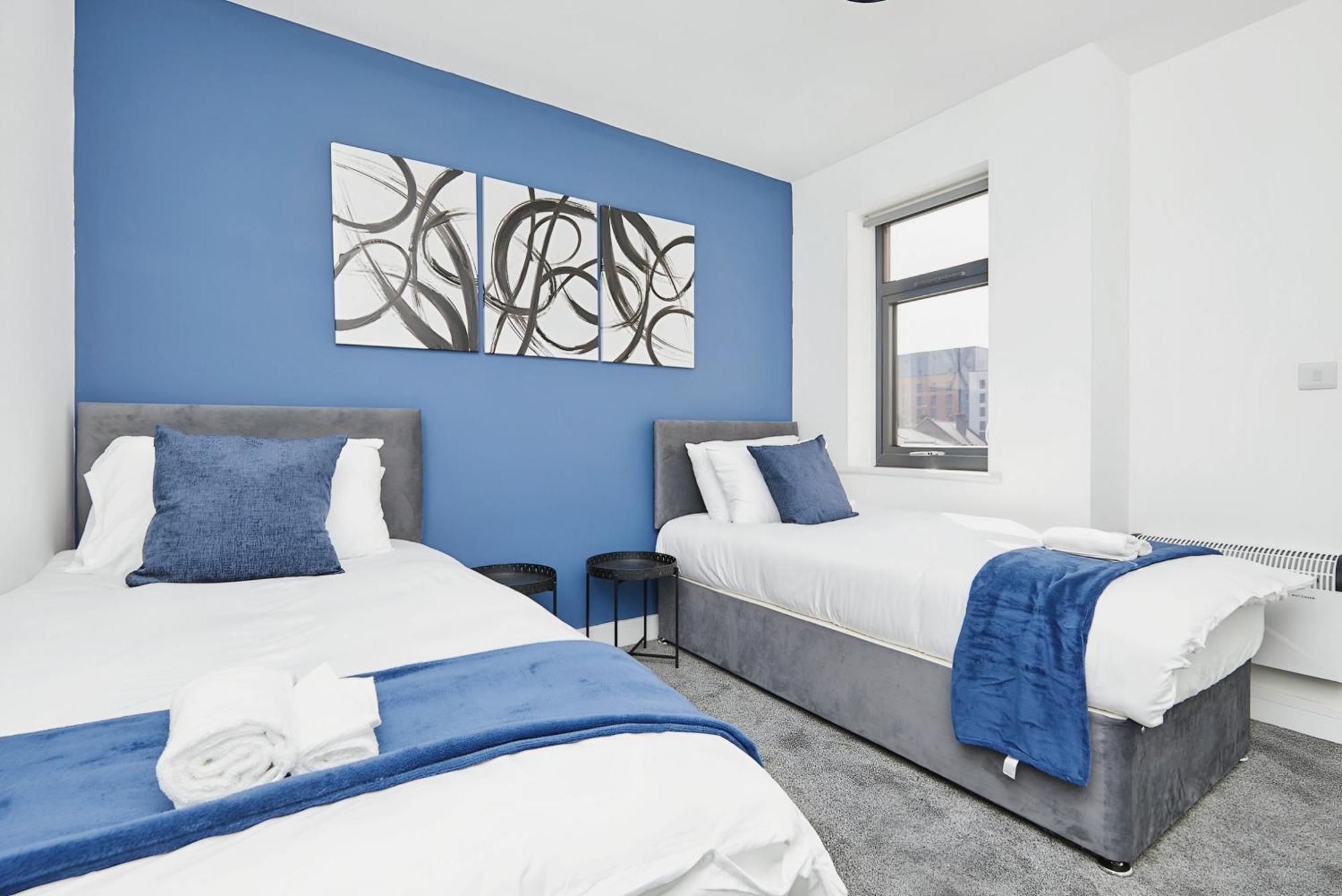 Modern Home In Derby City Centre - Free Gated Parking Buitenkant foto