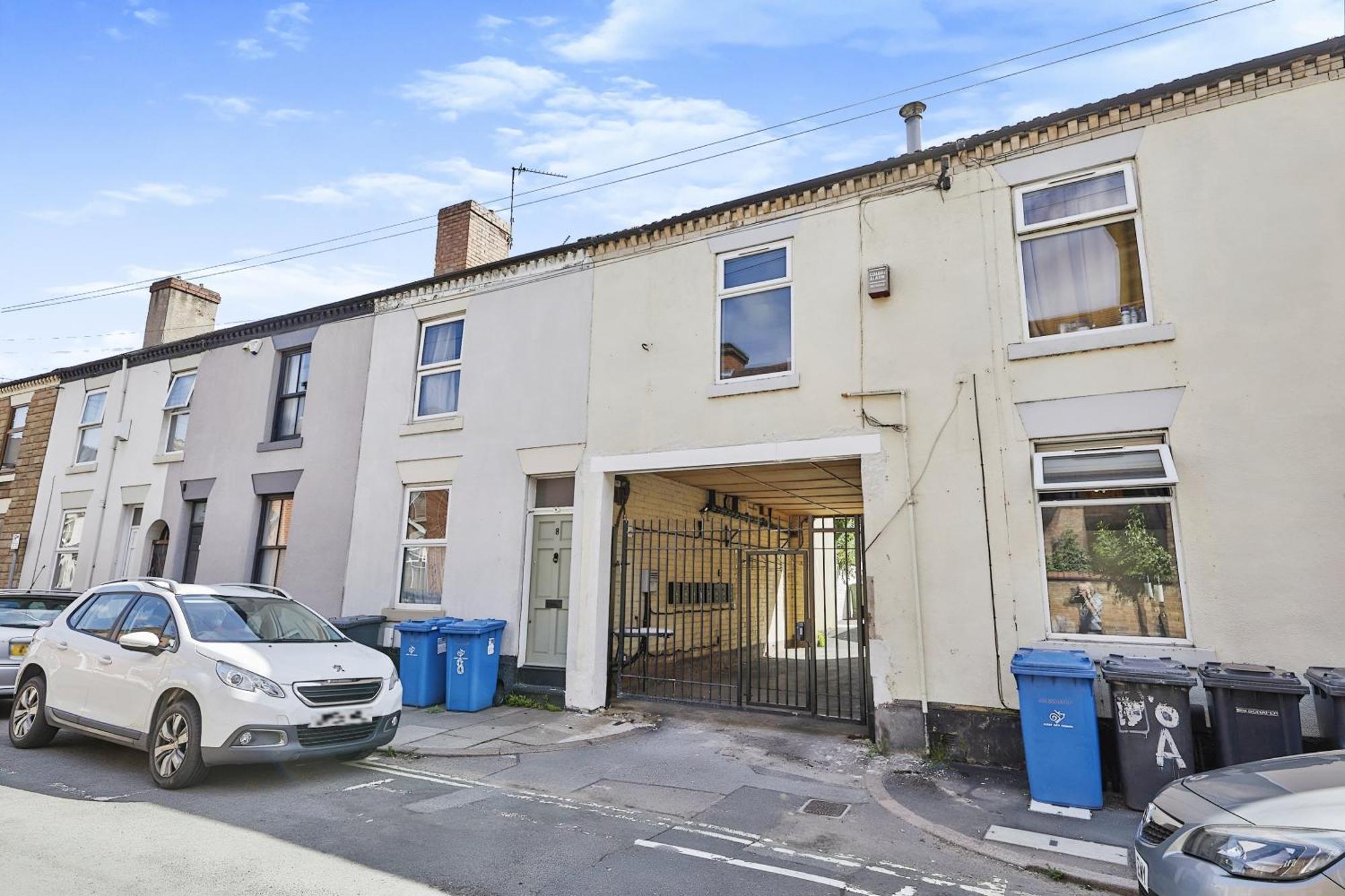 Modern Home In Derby City Centre - Free Gated Parking Buitenkant foto